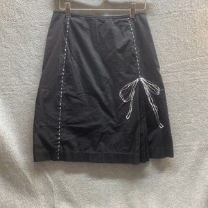 ANNE KLEIN Women Black SKIRT S 4 Side Zip White Bow image Knee Length Breathable
